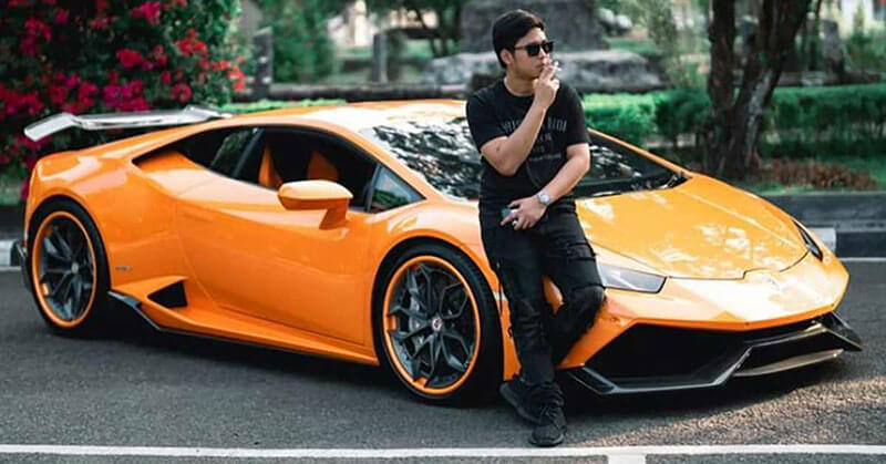 Indonesian influencer Doni Salmanan has been accused of defrauding investors by authorities. (Photo courtesy of Instagram @donisalmanan_real)