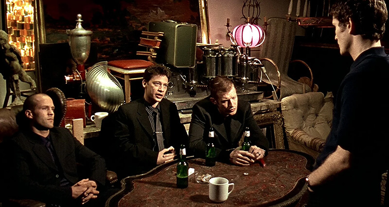 فیلم سینمایی قفل، انبار و دو بشکه باروت - (Lock, Stock and Two Smoking Barrels (1998