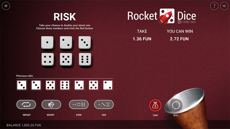 بازی تاس راکت دارای یک سرگرمی جانبی است که در آن شخص می تواند برای افزایش میزان جایزه خود، ریسک نماید