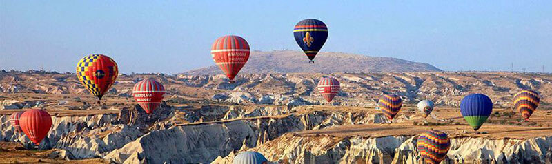 تصویری از بالون ها در حال پرواز بر فراز منطقه کاپادوکیا ترکیه